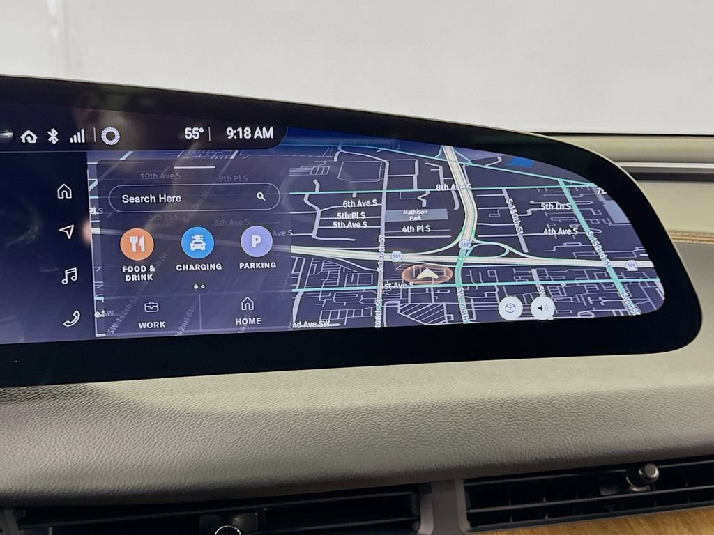 Used 2024 Lucid Air Pure RWD image 19