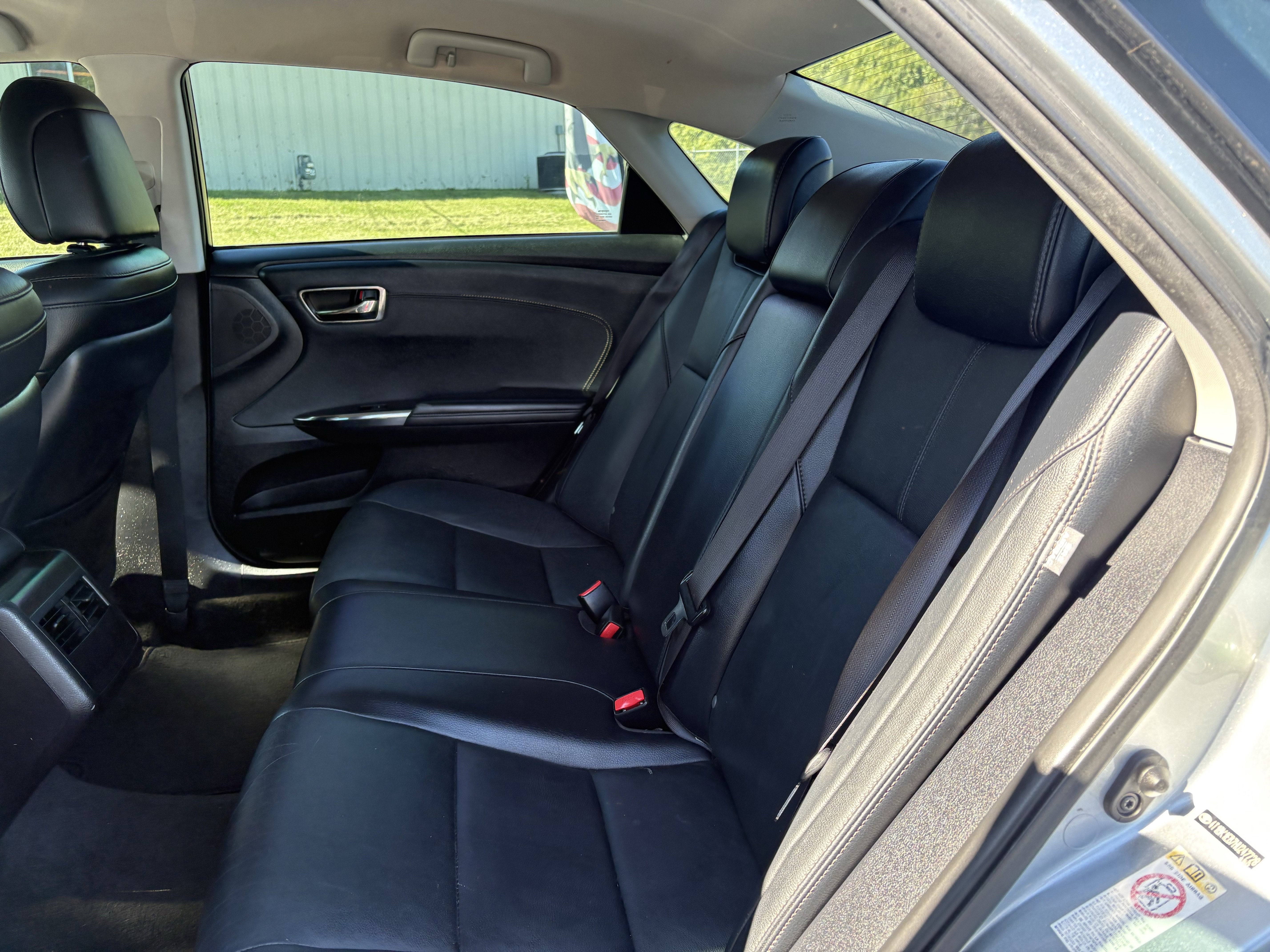 Used 2017 Toyota Avalon XLE image 23