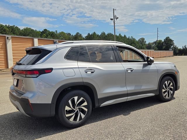 New 2026 Volkswagen Tiguan S FWD image 12