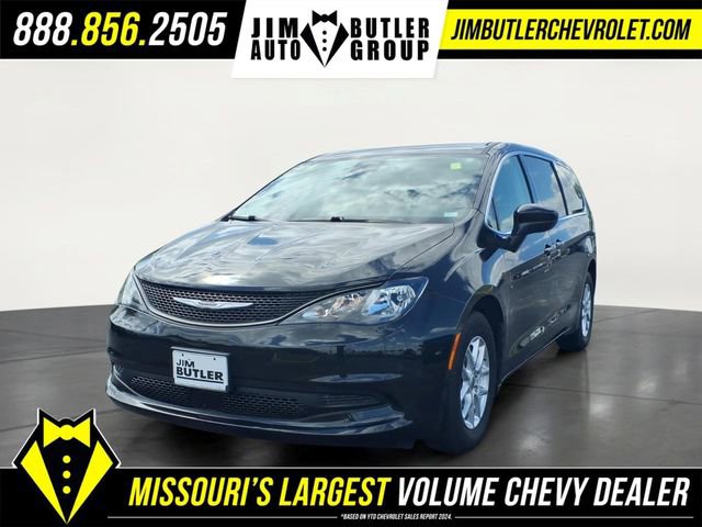 Used 2023 Chrysler Voyager LX FWD video 1