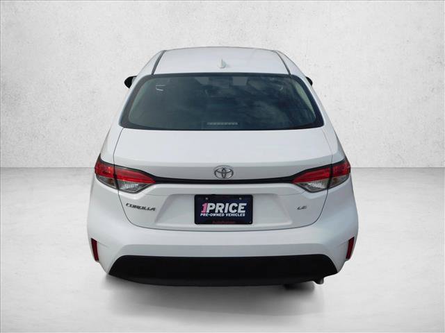 Used 2025 Toyota Corolla LE FWD image 11