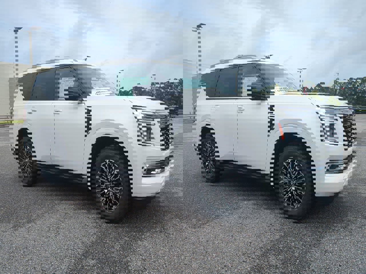 New 2026 Nissan Armada Platinum image 2