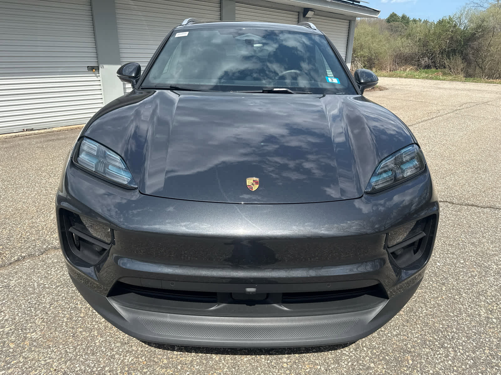 Used 2025 Porsche Macan 4S Electric AWD/4WD image 15
