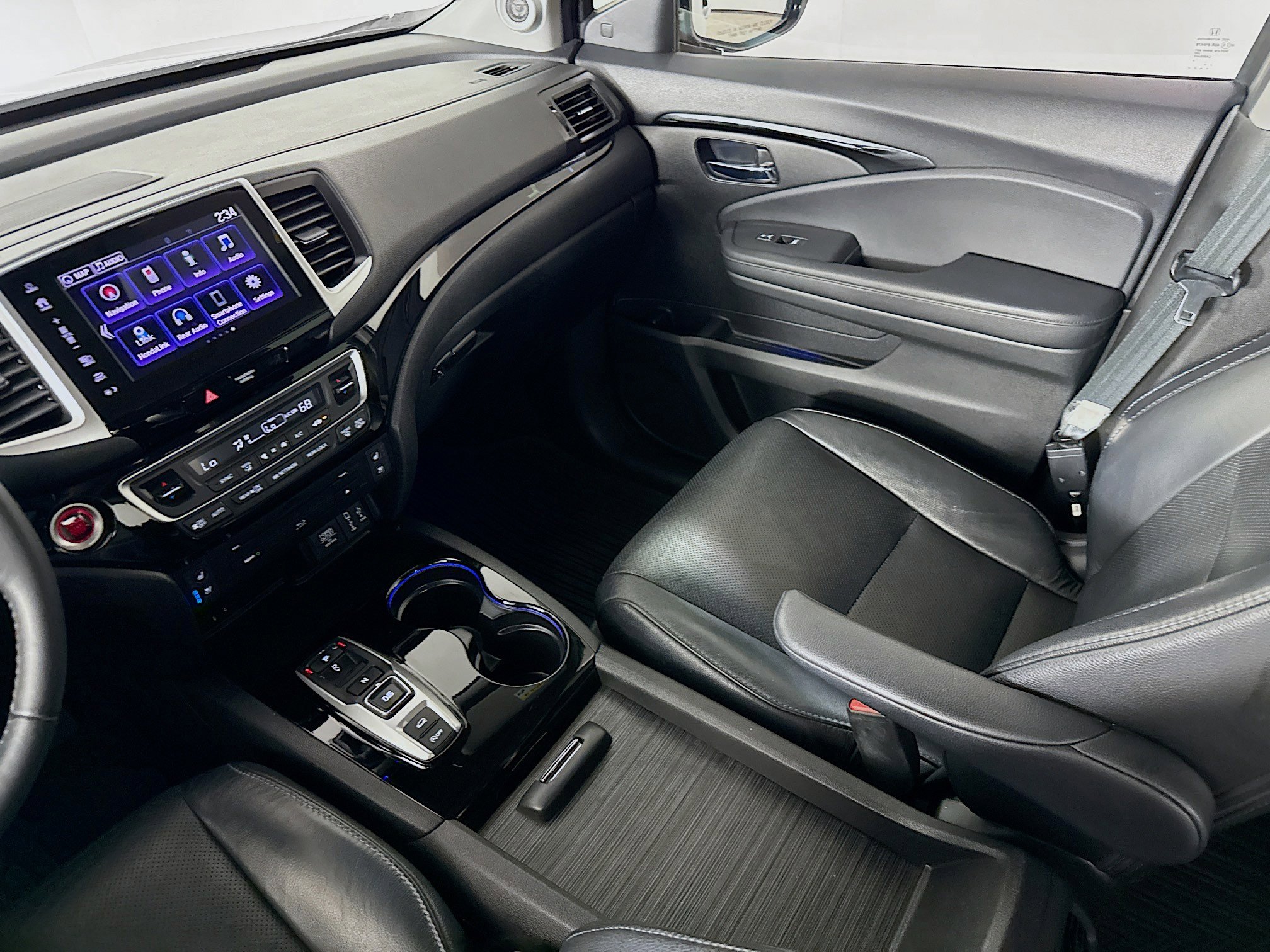 Used 2018 Honda Pilot Elite image 29