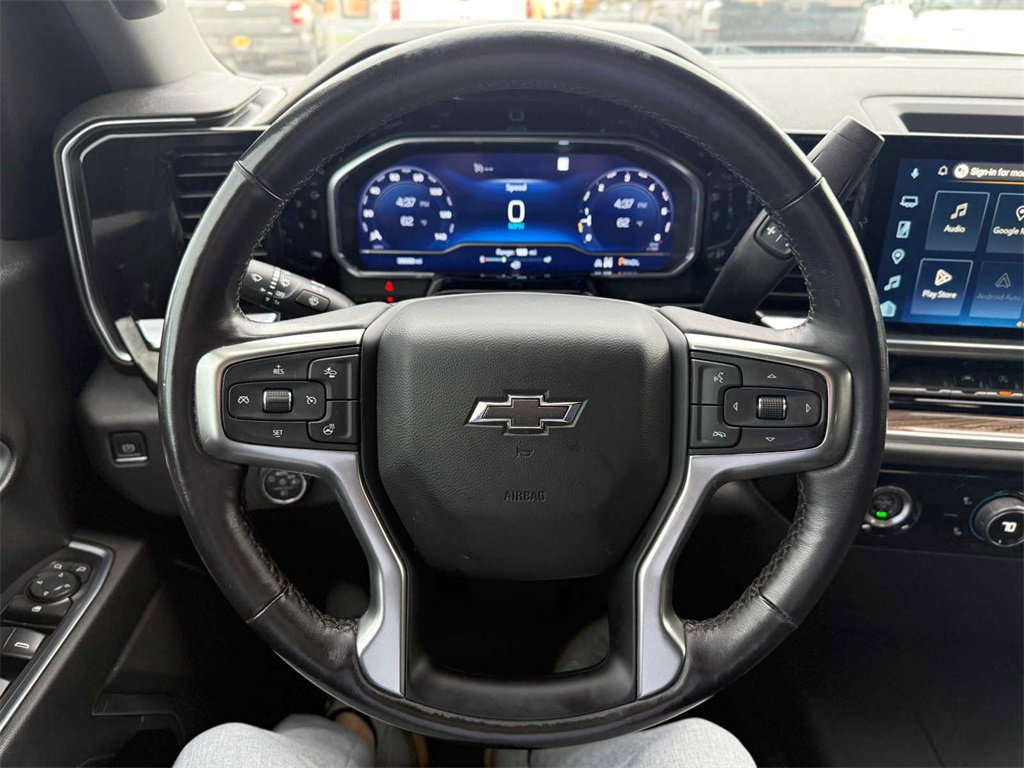 Used 2023 Chevrolet Silverado 1500 RST w/ Z71 Off-Road Package image 9