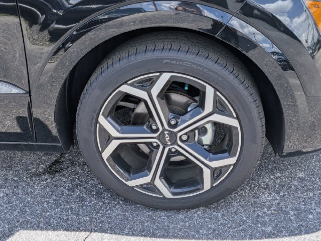 Used 2025 Kia Niro EX Touring FWD image 10