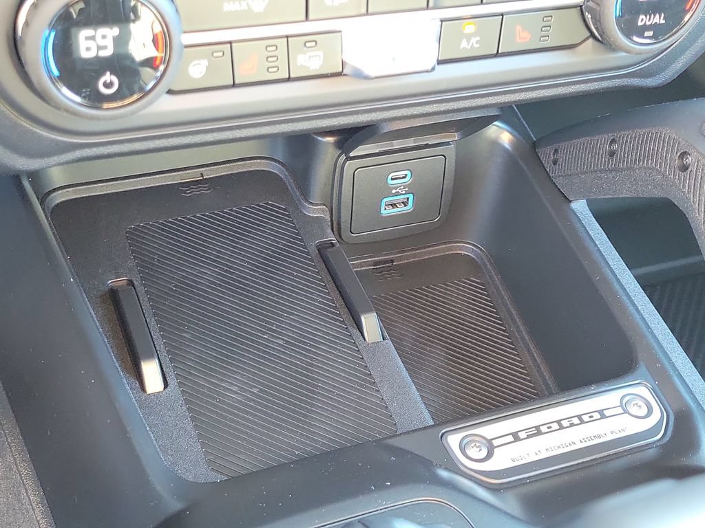 New 2025 Ford Bronco Badlands AWD/4WD image 29