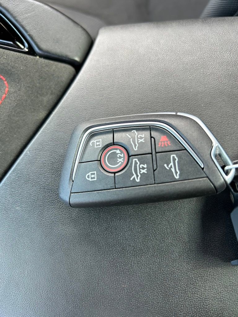 Used 2025 Chevrolet Corvette Z06 RWD image 46