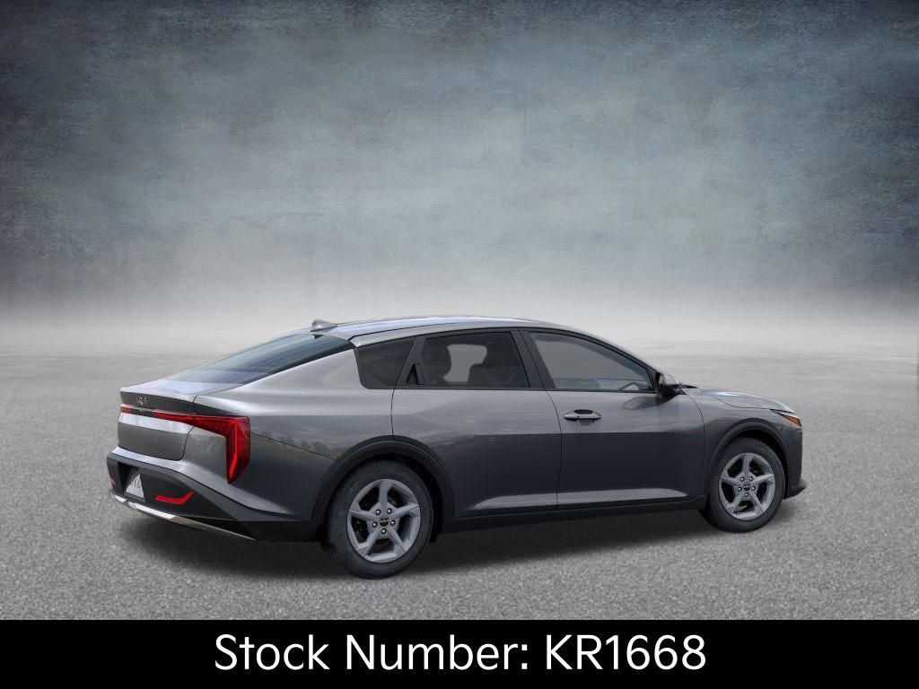 New 2025 Kia K4 LXS image 6