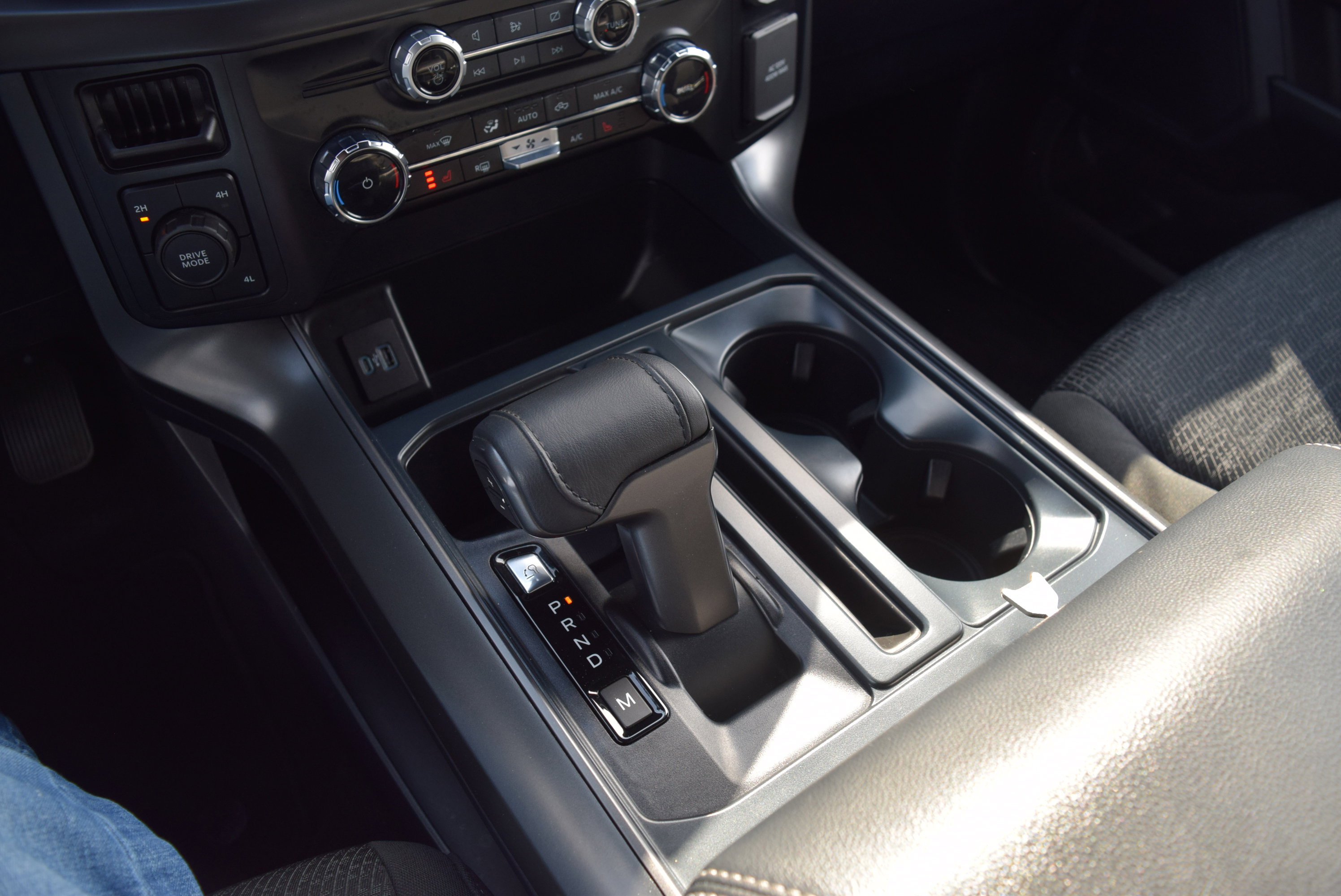 Used 2024 Ford F150 XLT w/ Equipment Group 302A MID image 16