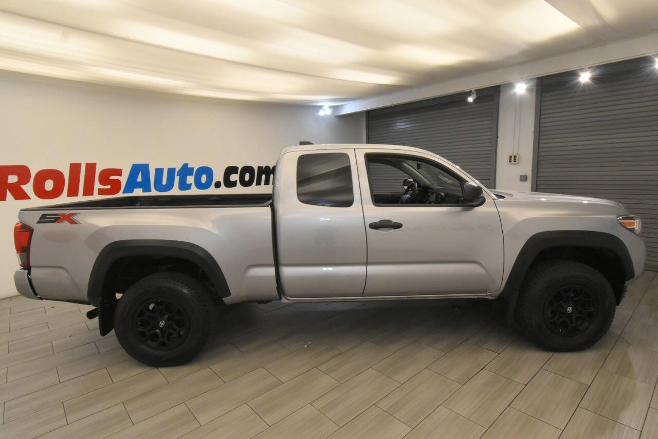 Used 2020 Toyota Tacoma SR w/ SX Package AWD/4WD image 6