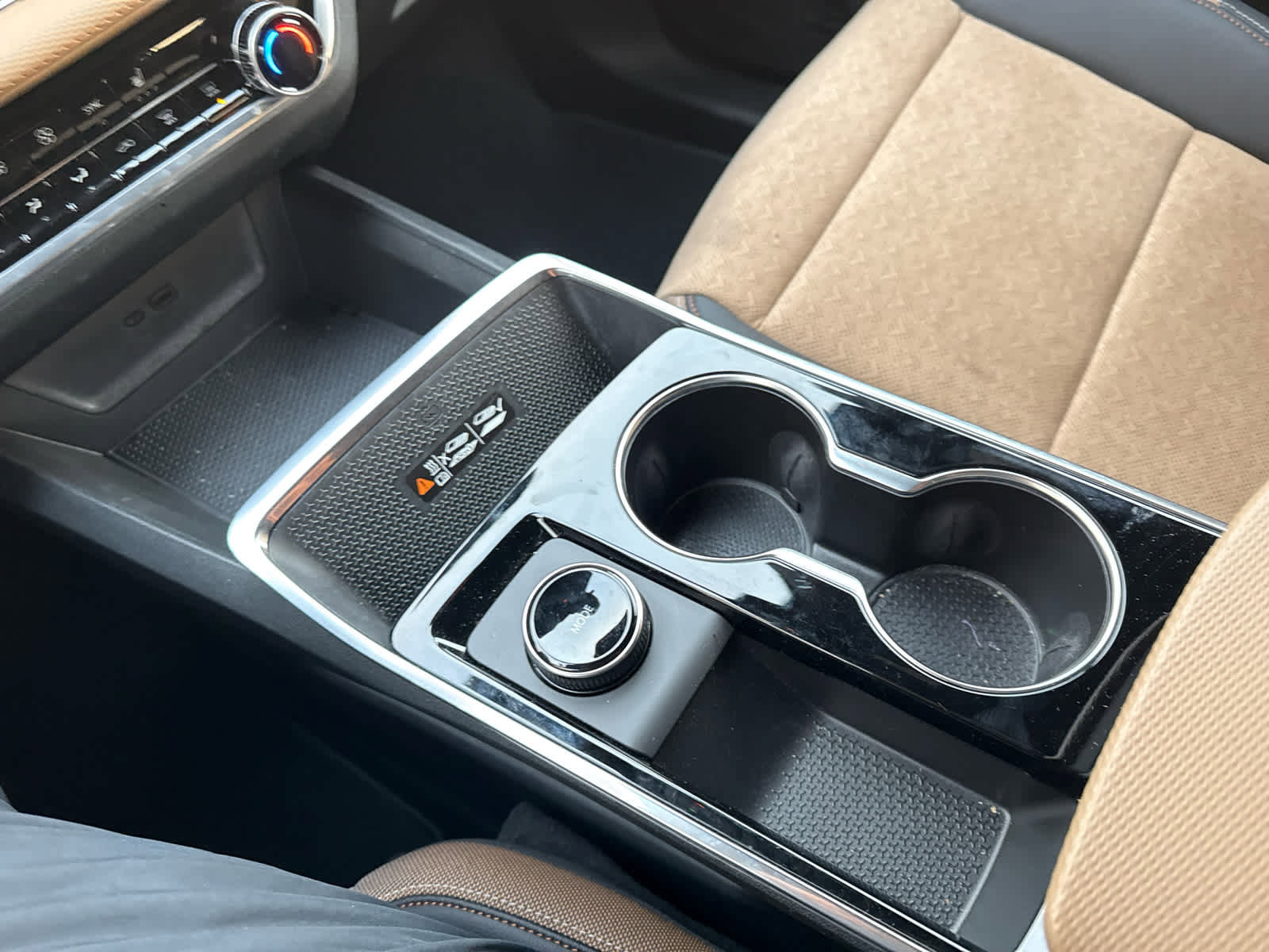 Used 2026 Chevrolet Equinox ACTIV image 22