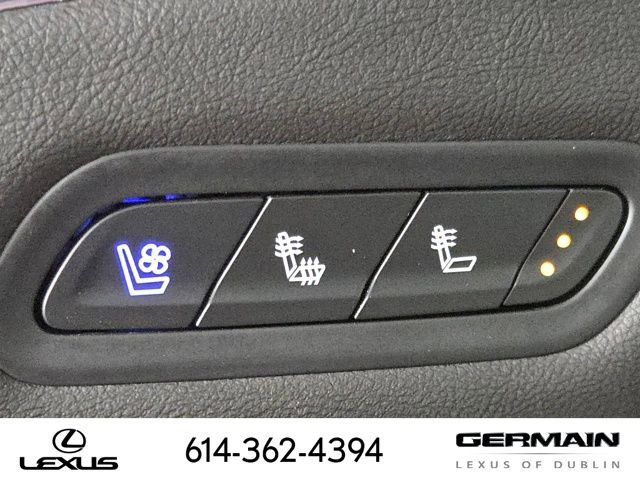 Used 2023 Cadillac Escalade Premium Luxury AWD/4WD image 33