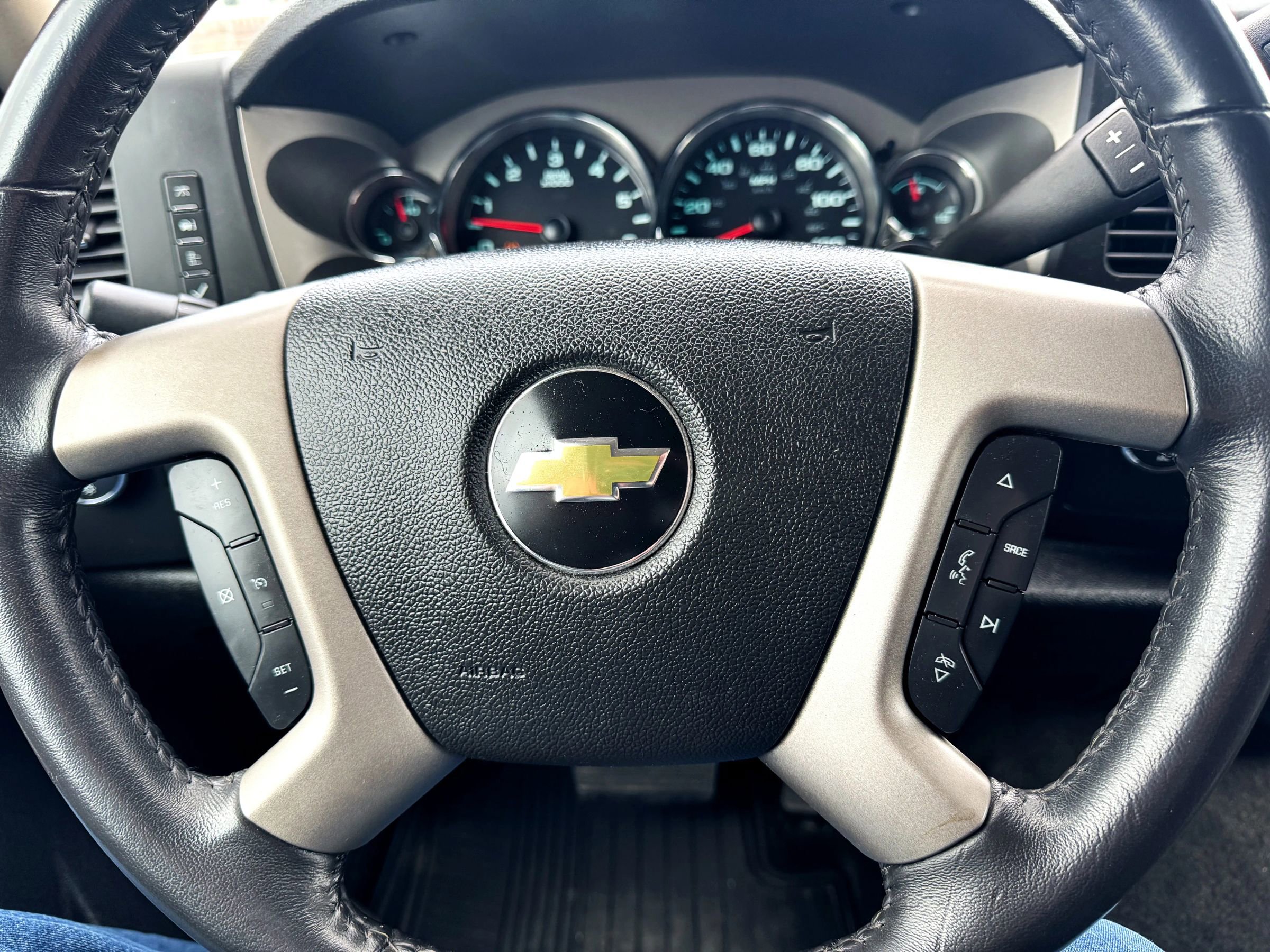 Used 2012 Chevrolet Silverado 2500 LT w/ Interior Plus Package image 25