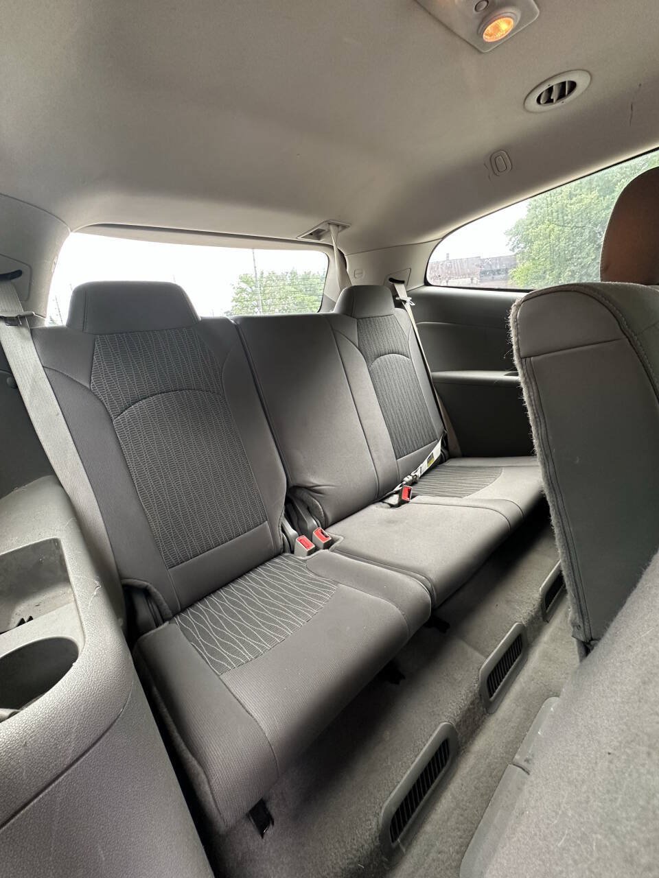 Used 2016 Chevrolet Traverse LS FWD image 16