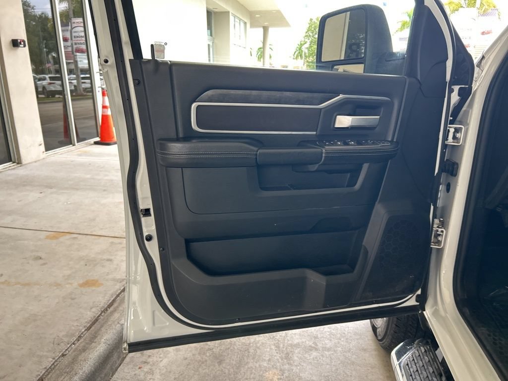 Certified 2024 RAM 2500 Big Horn AWD/4WD image 34