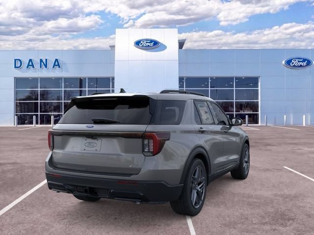 New 2026 Ford Explorer ST-Line w/ ST-Line Street Pack AWD/4WD image 8