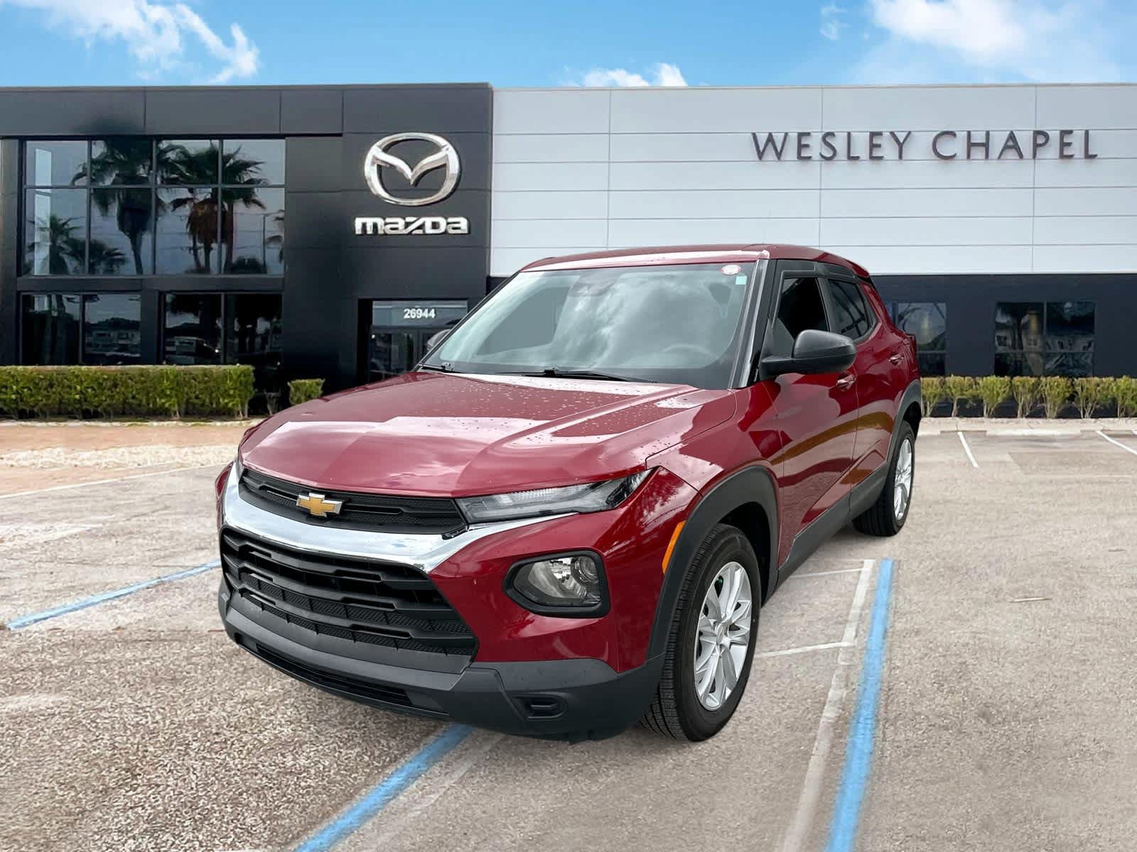 Used 2021 Chevrolet TrailBlazer LS FWD image 1