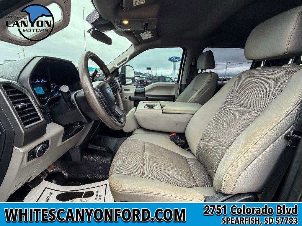 Used 2020 Ford F350 XL w/ STX Appearance Package AWD/4WD image 5