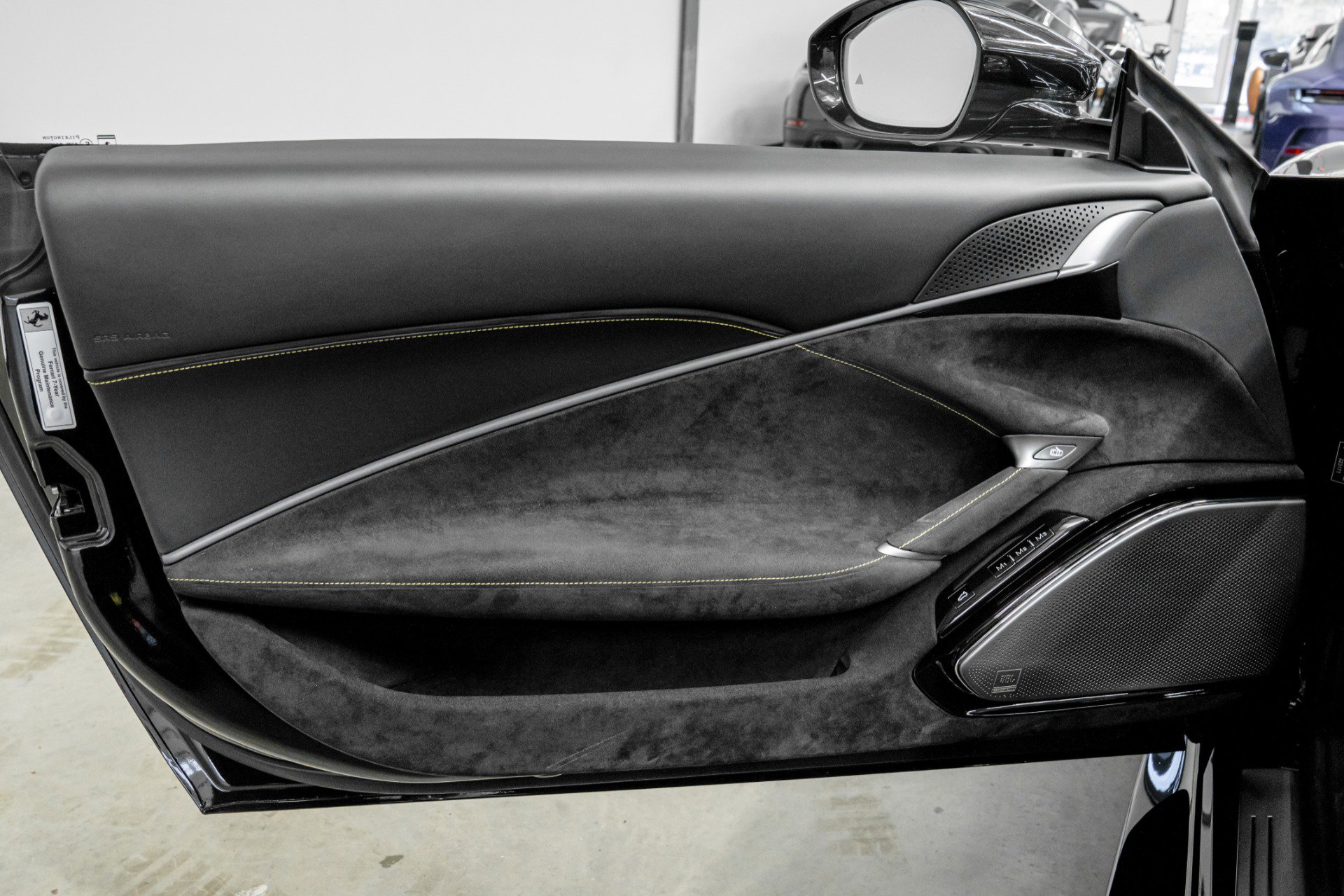 Used 2024 Ferrari Roma image 33