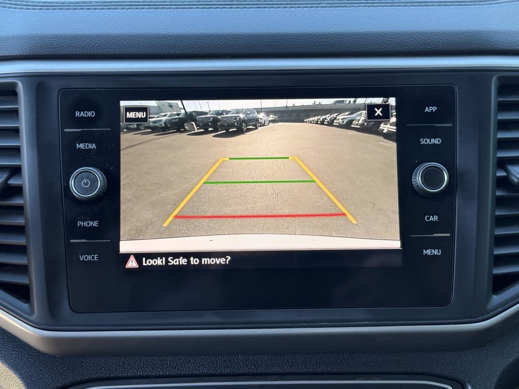 Used 2020 Volkswagen Atlas Cross Sport SE image 22