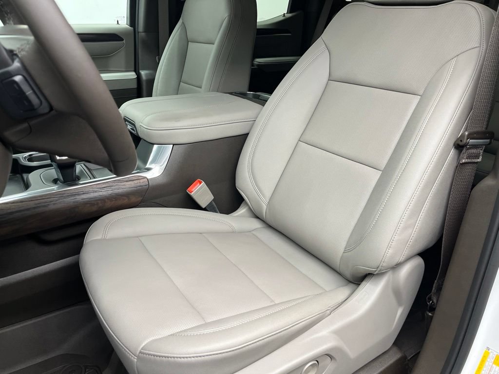 New 2026 GMC Sierra 1500 SLT w/ SLT Premium Plus Package AWD/4WD image 8