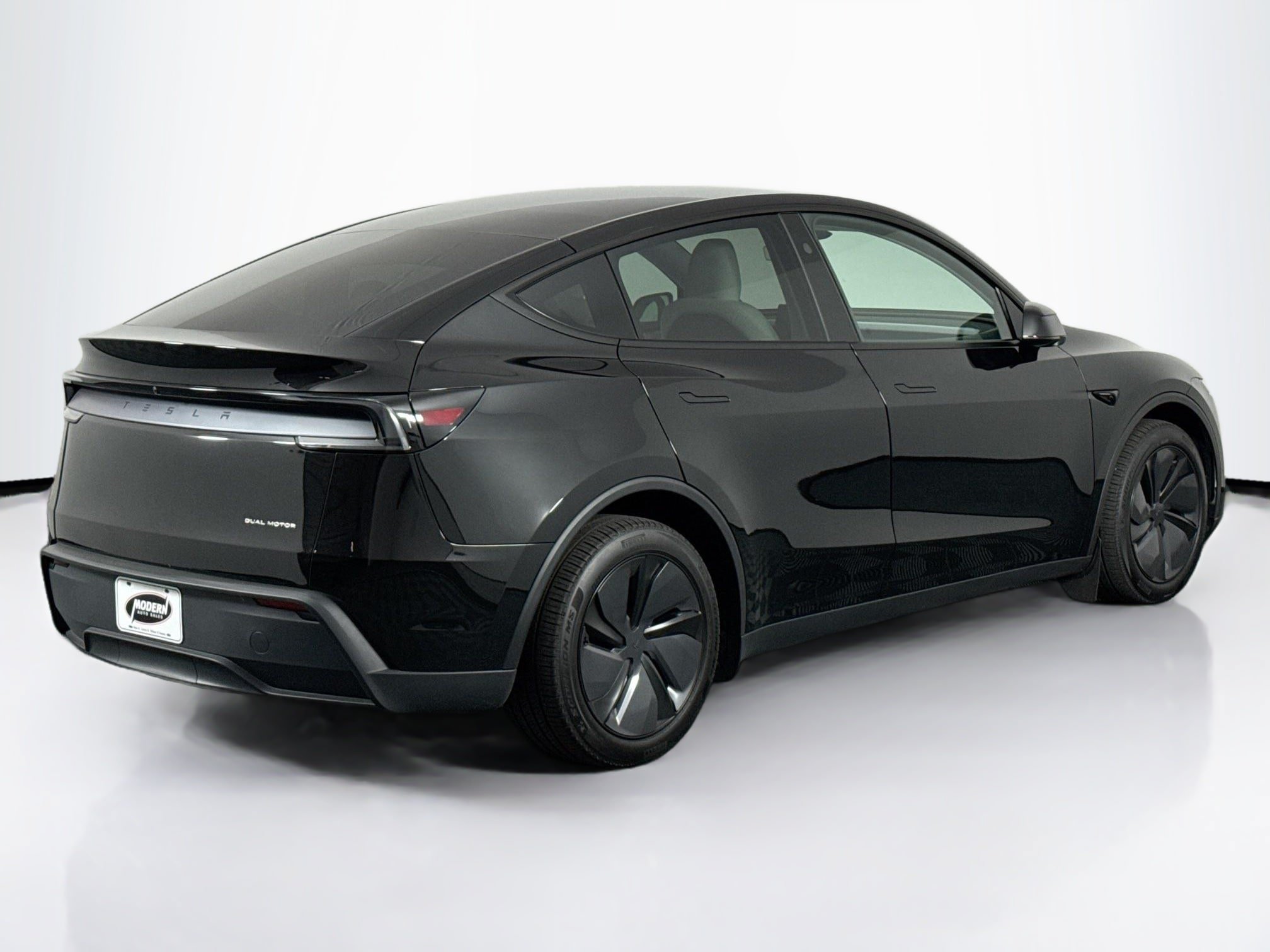 Used 2026 Tesla Model Y Long Range AWD/4WD image 15