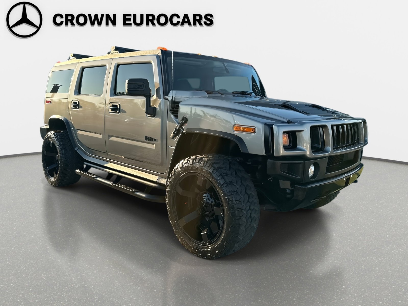 Used 2008 HUMMER H2 image 2