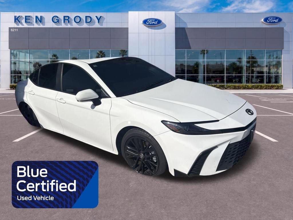 Used 2025 Toyota Camry SE w/ Multimedia Upgrade Package FWD 360° Tour