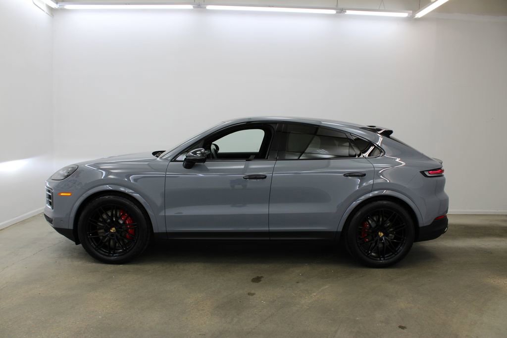 New 2025 Porsche Cayenne S AWD/4WD image 2