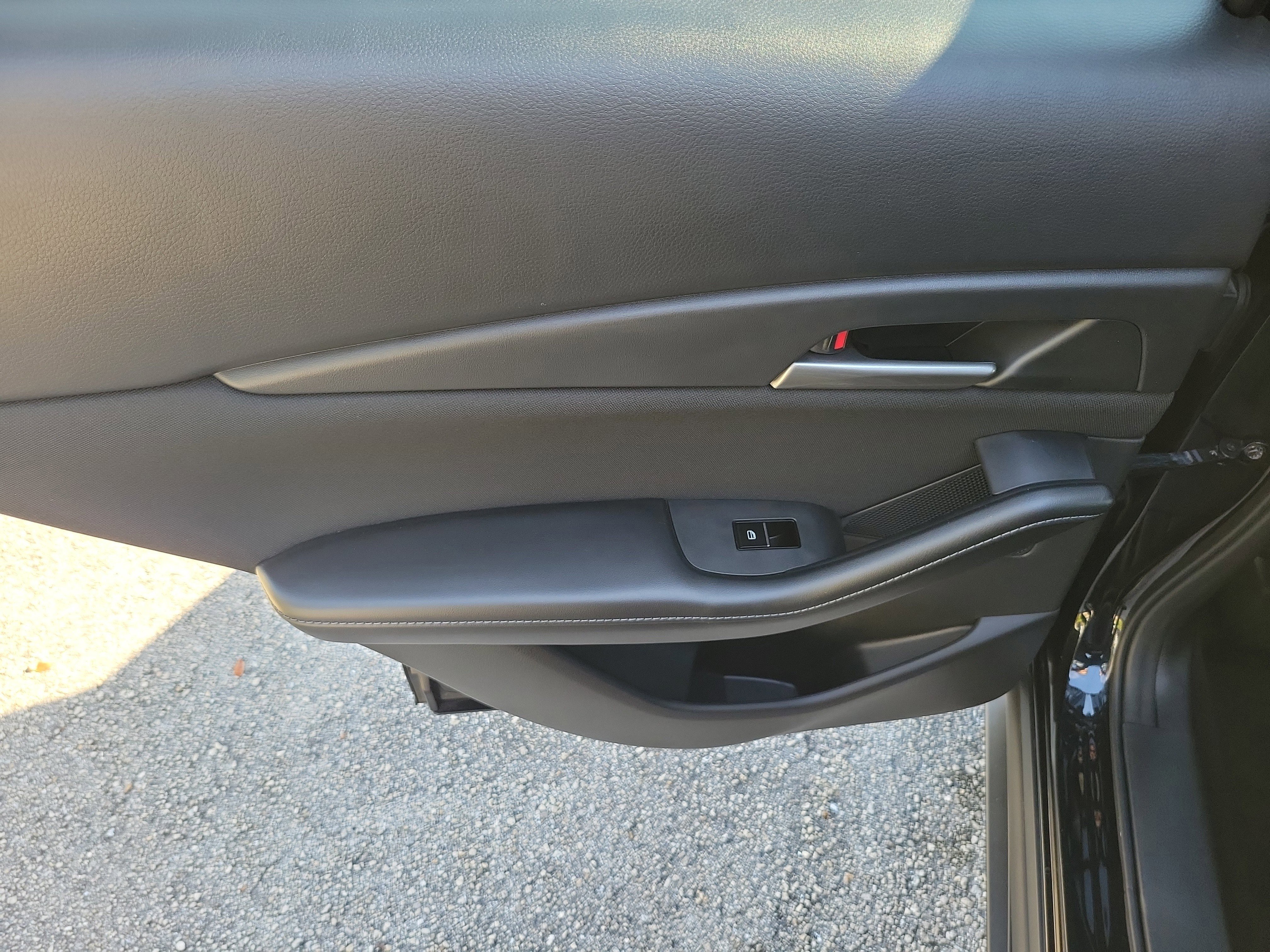 Certified 2023 MAZDA CX-30 AWD 2.5 S image 9