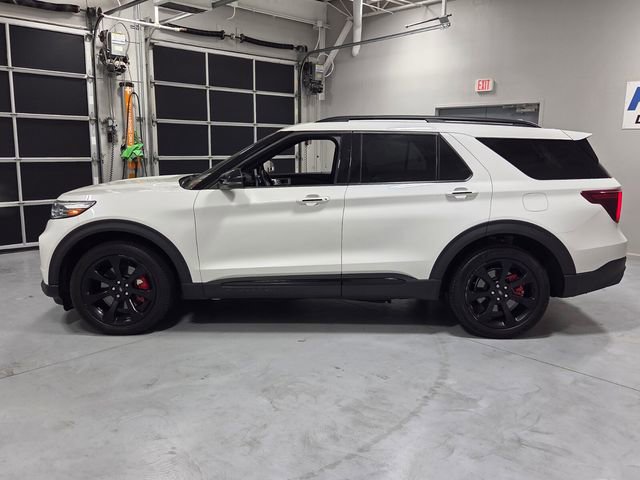 Used 2024 Ford Explorer ST w/ Equipment Group 401A image 4