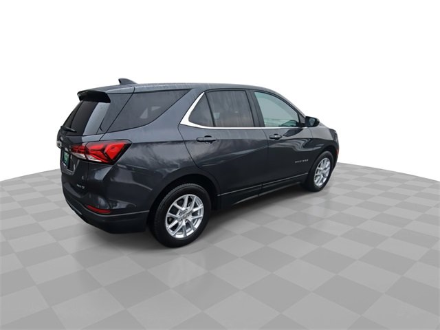 Used 2022 Chevrolet Equinox LT w/ Driver Convenience Package image 8