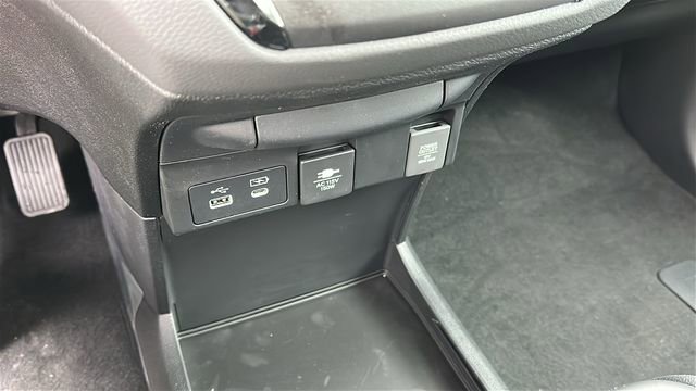 New 2026 Honda Odyssey Touring image 18