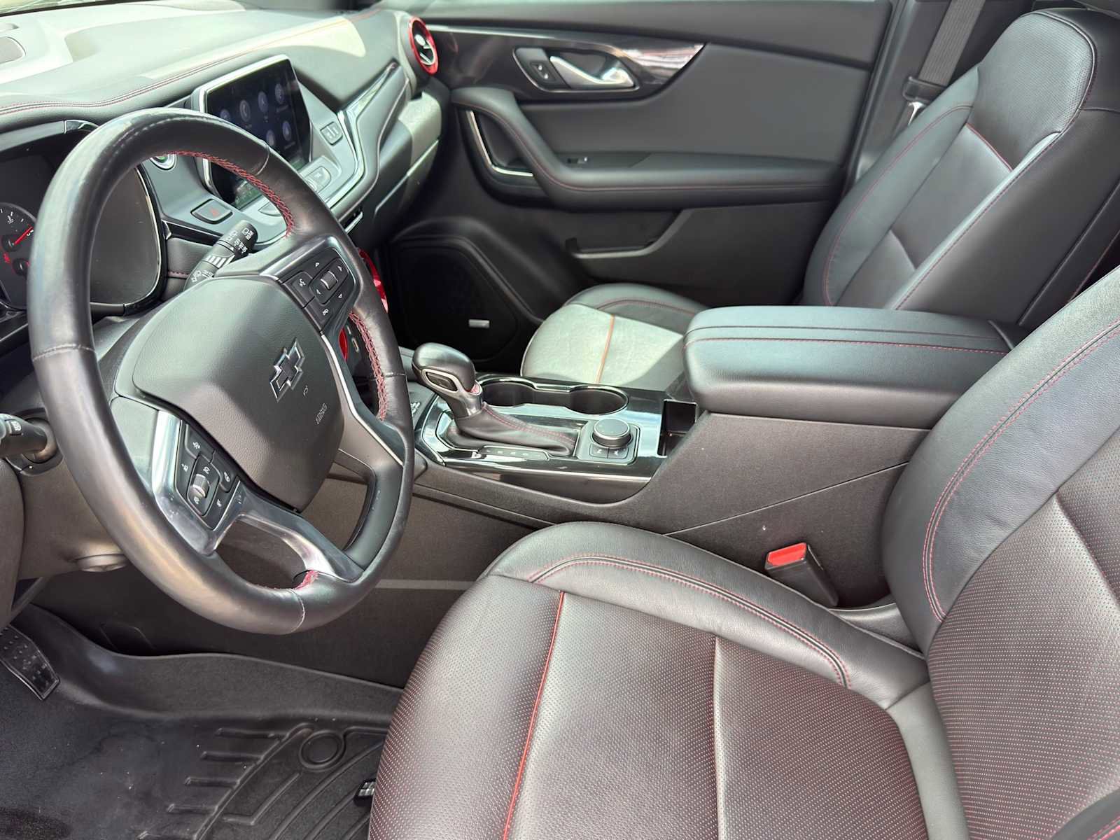 Used 2019 Chevrolet Blazer RS FWD image 11