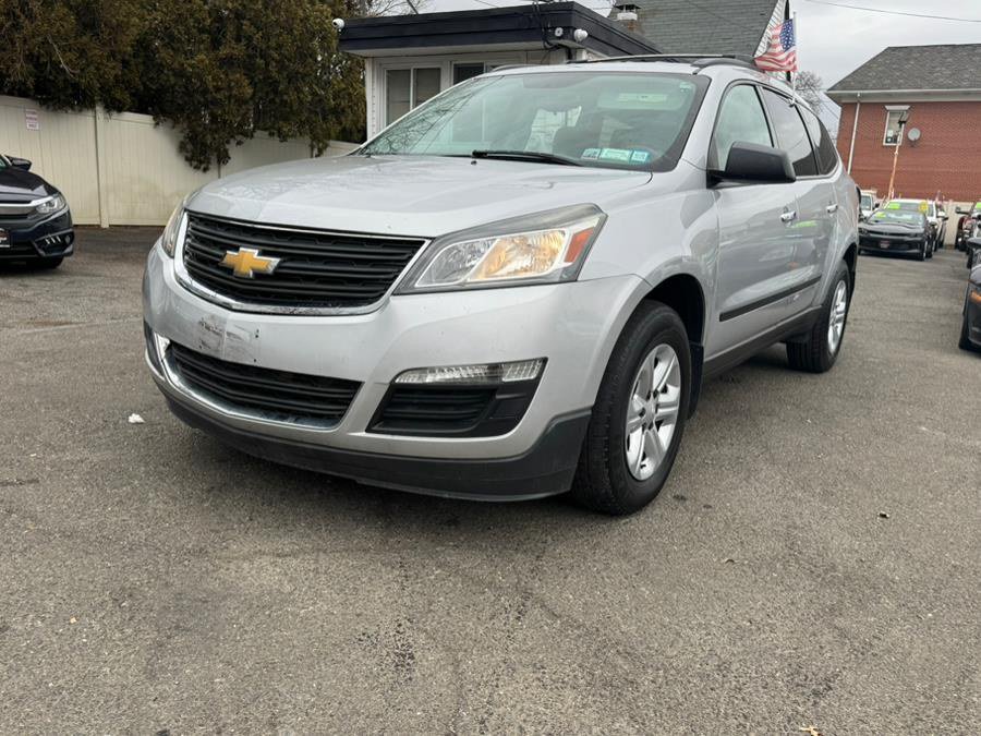 Used 2016 Chevrolet Traverse LS AWD/4WD image 2