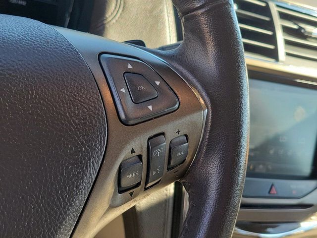 Used 2014 Lincoln MKX FWD w/ Equipment Group 102A image 11