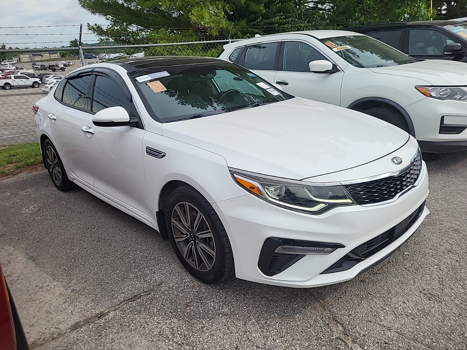 Used 2020 Kia Optima Premium FWD image 4