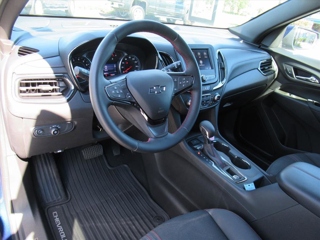Used 2023 Chevrolet Equinox RS image 16