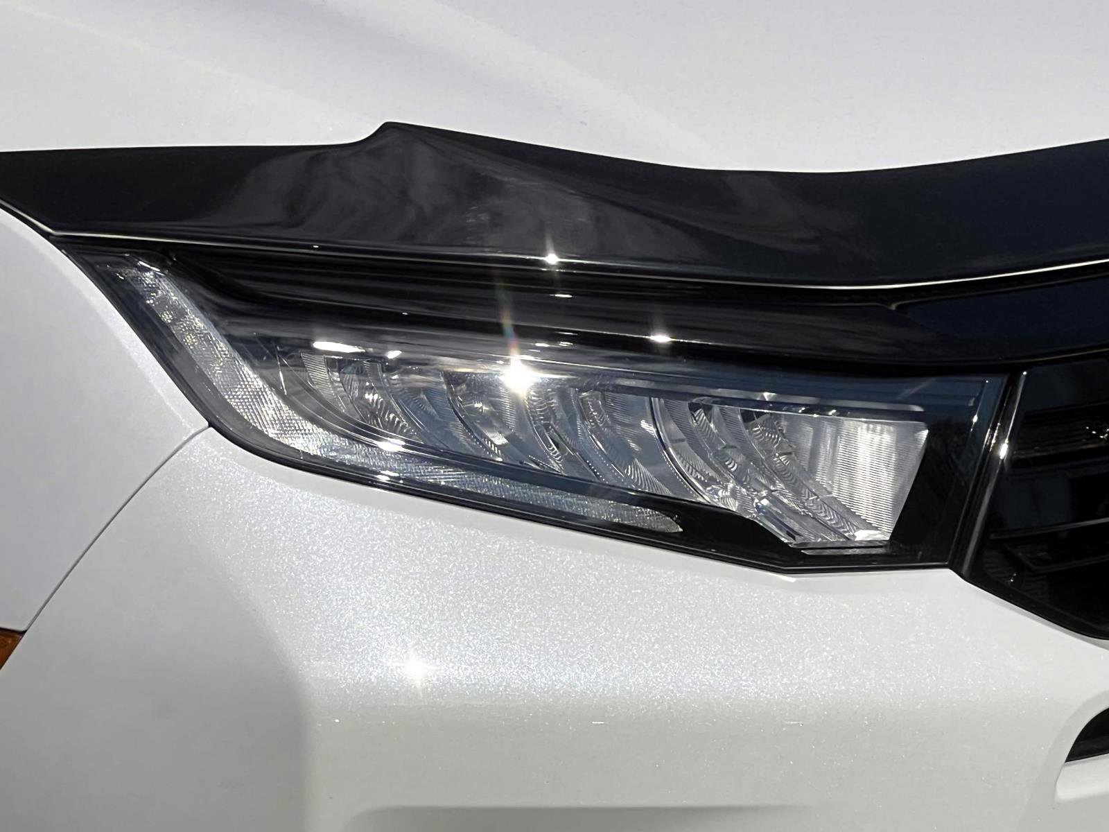Used 2026 Honda Odyssey Elite image 8