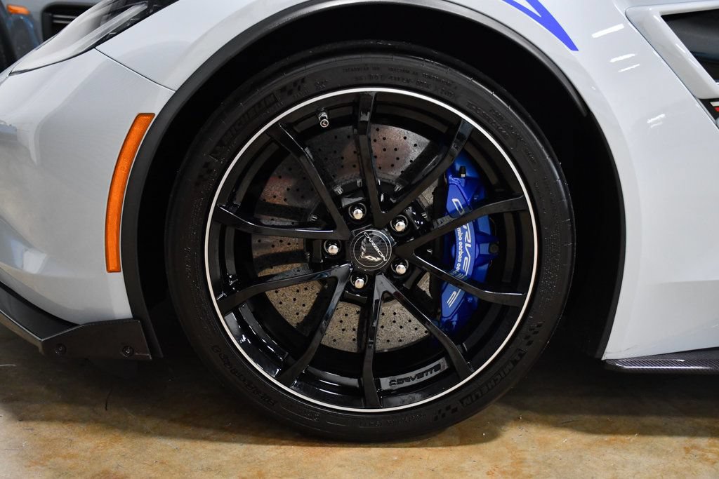 Used 2018 Chevrolet Corvette Grand Sport w/ Carbon 65 Edition RWD image 9