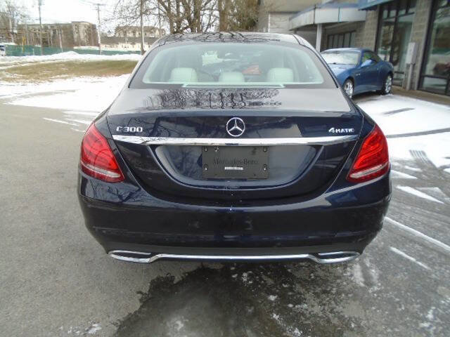 Used 2016 Mercedes-Benz C 300 4MATIC Sedan image 5