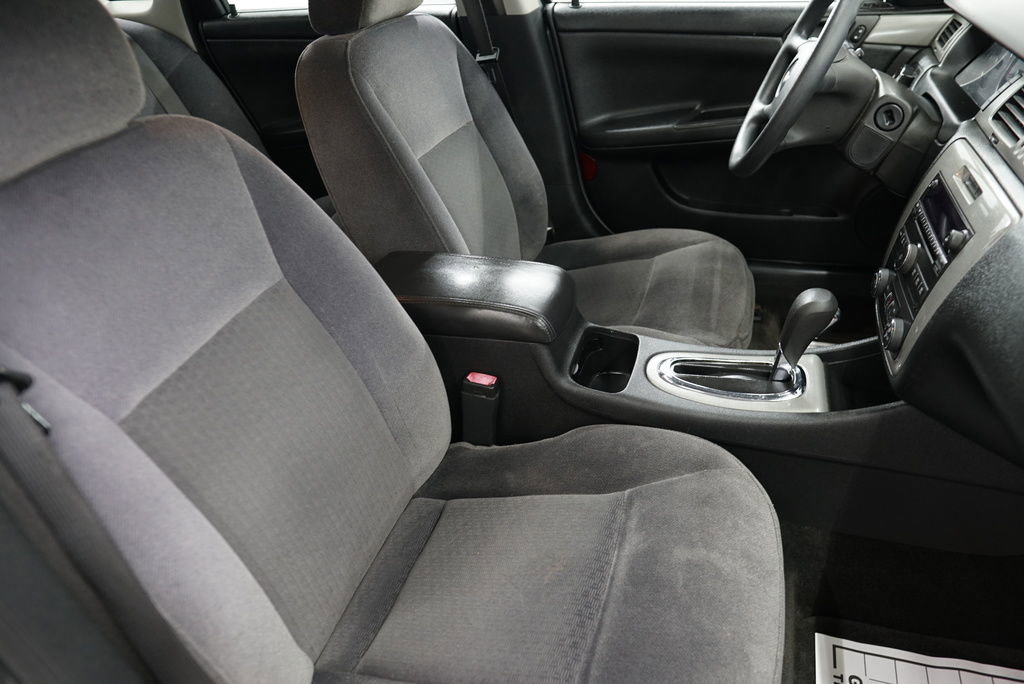 Used 2007 Chevrolet Impala LT FWD image 39