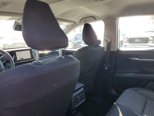 Used 2025 Toyota Camry LE image 11