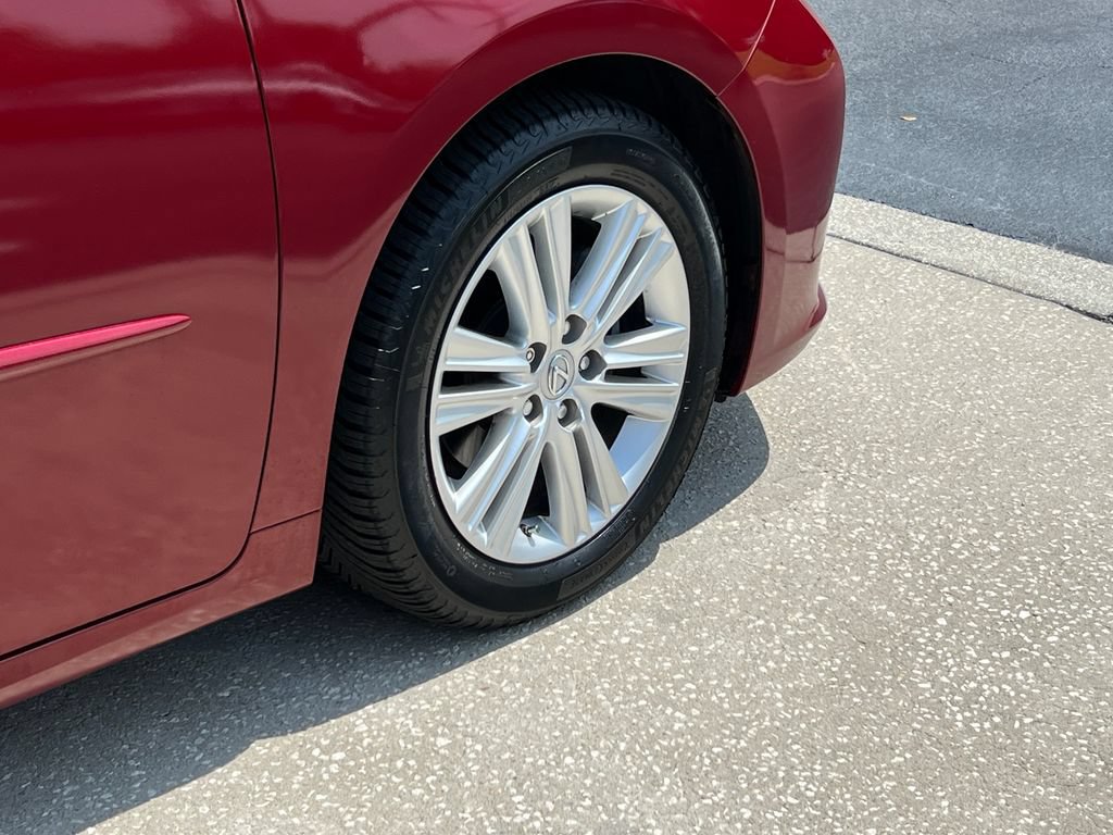 Used 2014 Lexus ES 350 w/ Premium Package FWD image 25