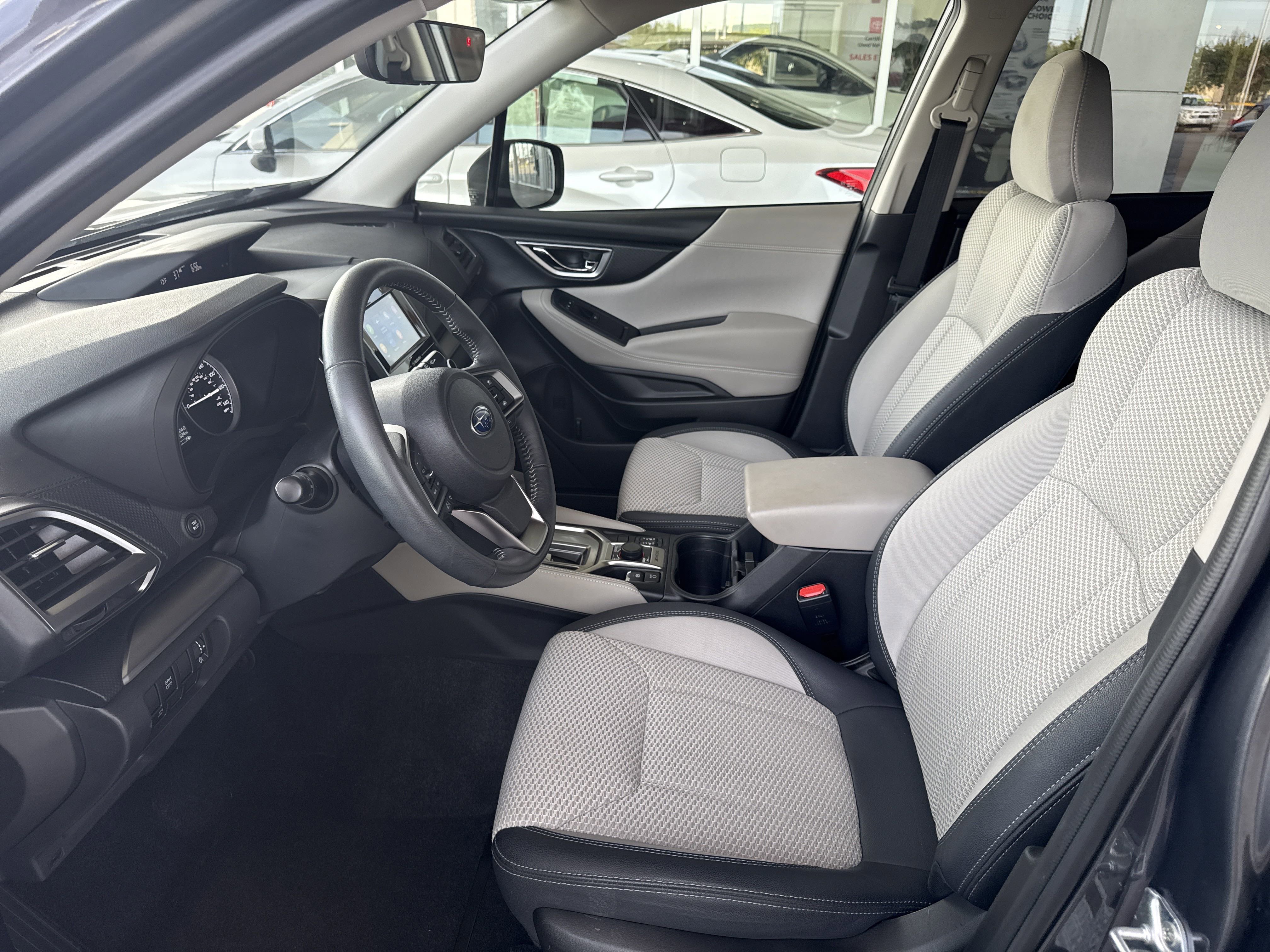 Used 2024 Subaru Forester Premium image 13