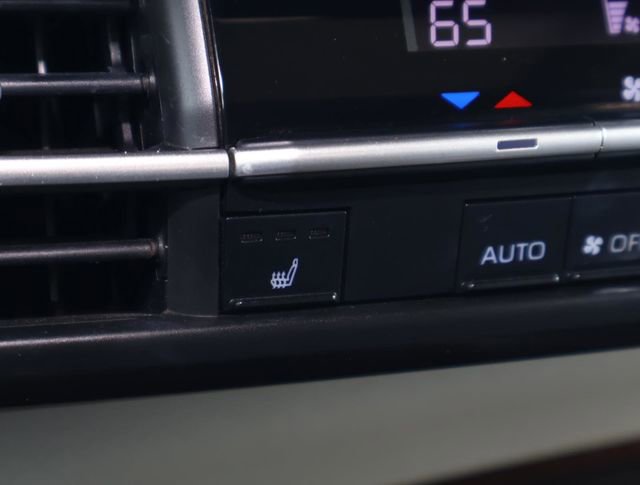 Used 2021 Toyota Sienna XLE image 28