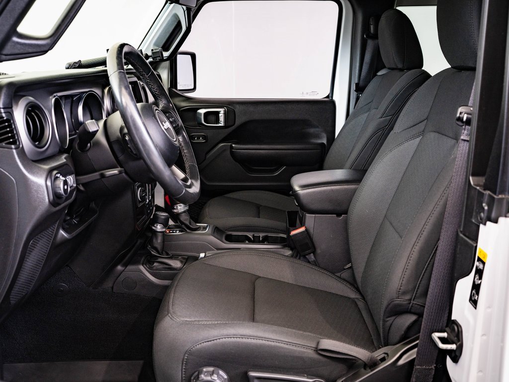 Used 2022 Jeep Wrangler Willys image 18
