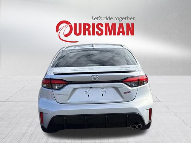 Used 2023 Toyota Corolla XSE image 3