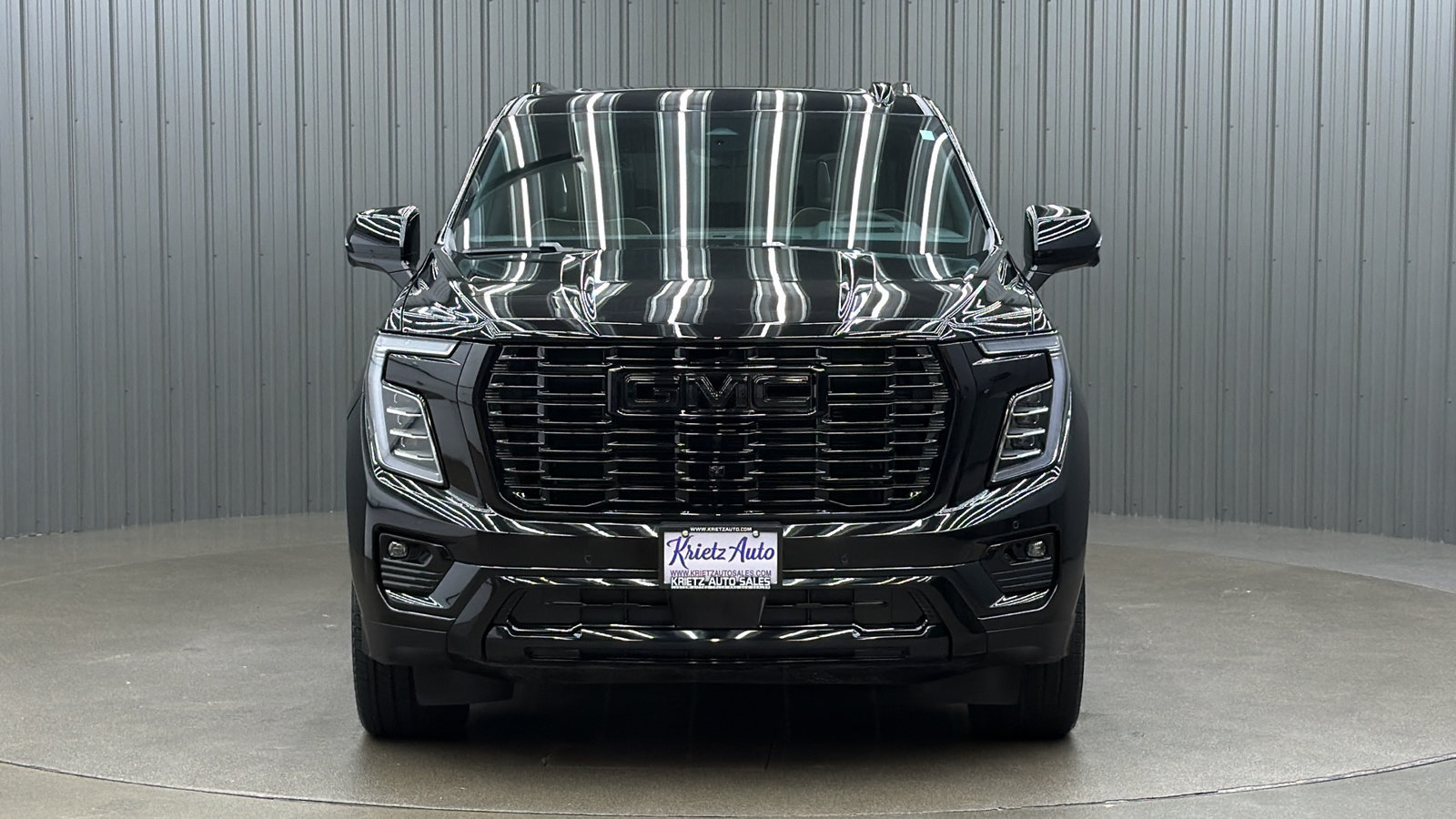 Used 2026 GMC Yukon XL Denali Ultimate w/ LPO, Floor Liner Package AWD/4WD image 8